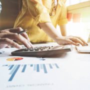 Analitik Real-Time dalam Sistem HRIS