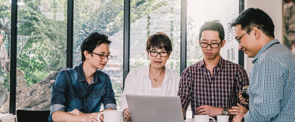 Integrasi eLearning dengan HRIS