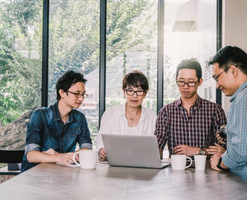 Integrasi eLearning dengan HRIS